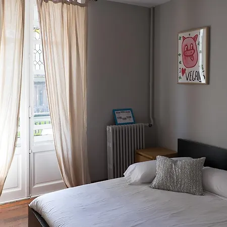 Urban House 2*
